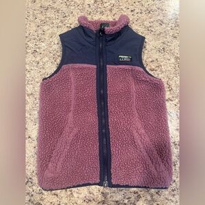 Kids L.L. Bean Plush Sherpa Vest in Dusty Rose with Navy Trim